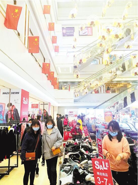 湖北消費強勁復蘇，零售餐飲住宿8天攬金178億元